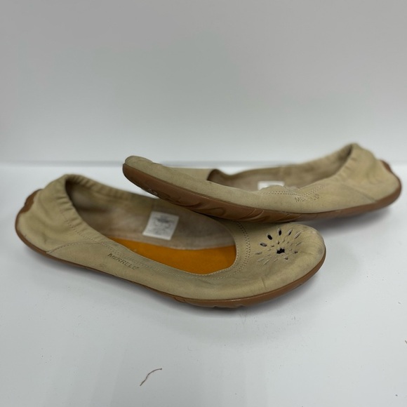 Merrell Tan Ballet Flats - Picture 1 of 2